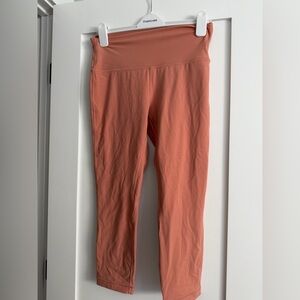 NWOT Lululemon 25” Align Pants